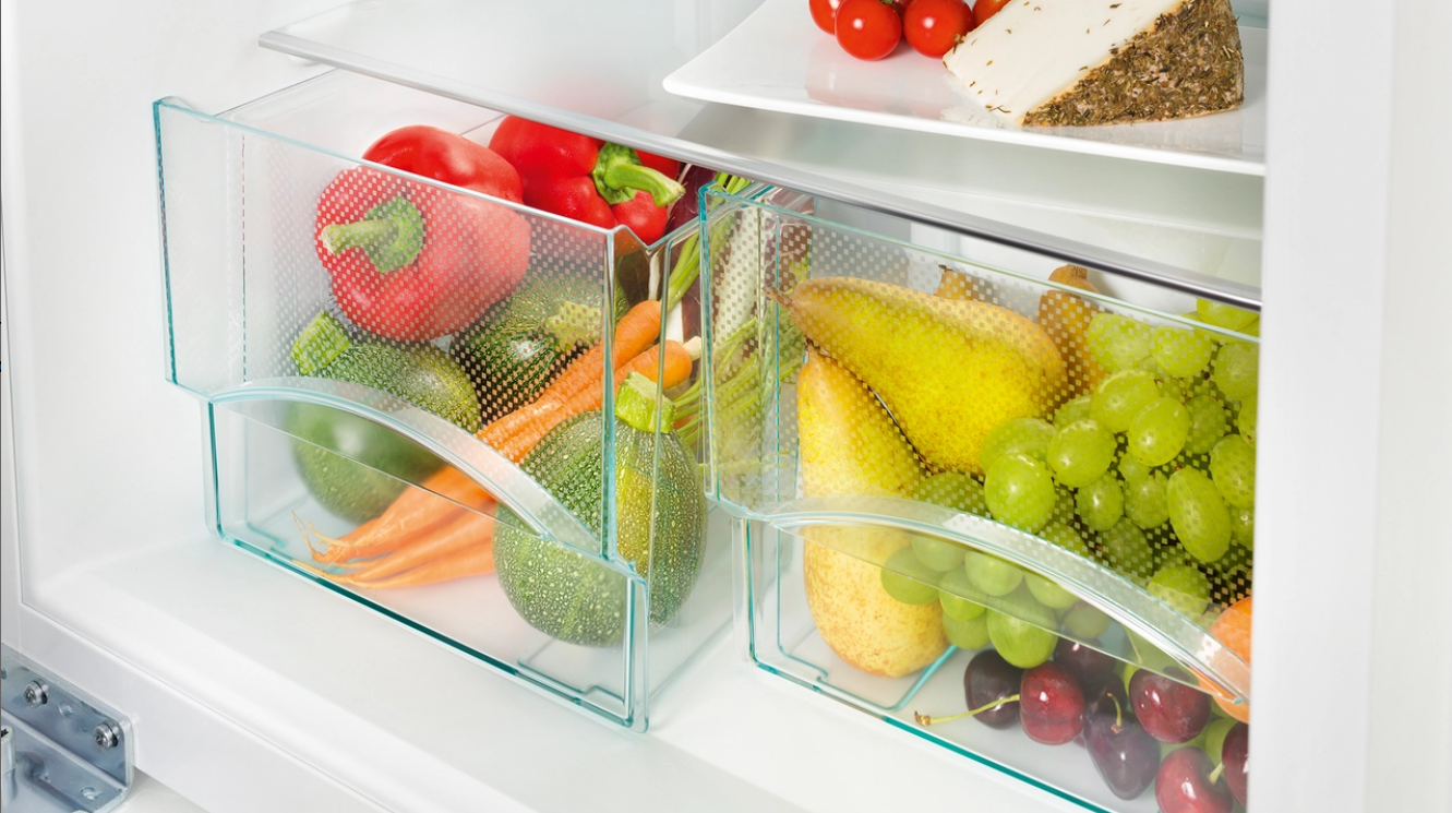  Transparent vegetable bins 